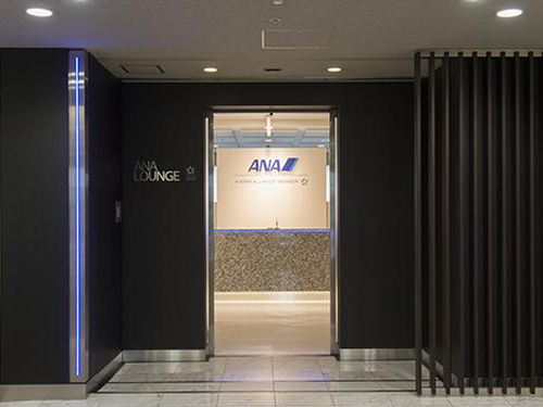 ANAラウンジ